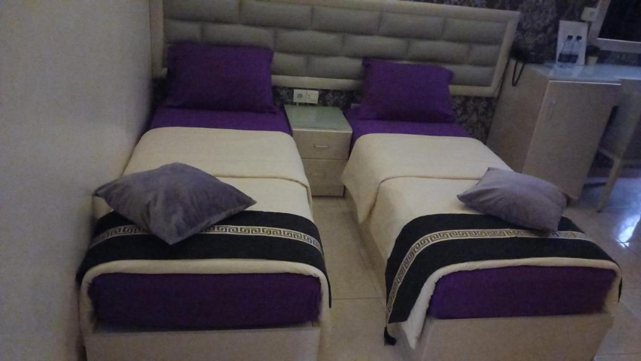 Beirut Hotel 1 Amman Bagian luar foto