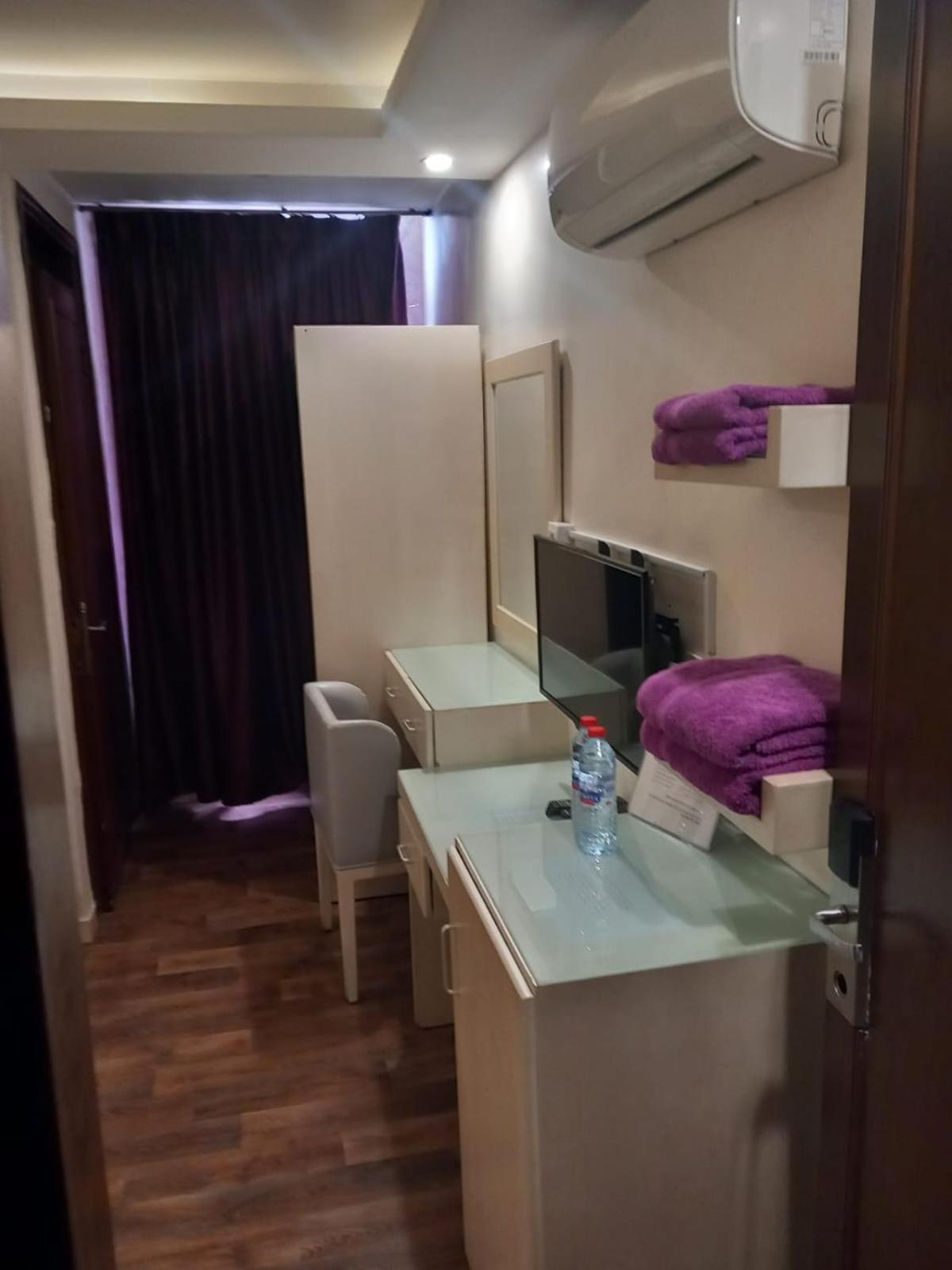 Beirut Hotel 1 Amman Bagian luar foto