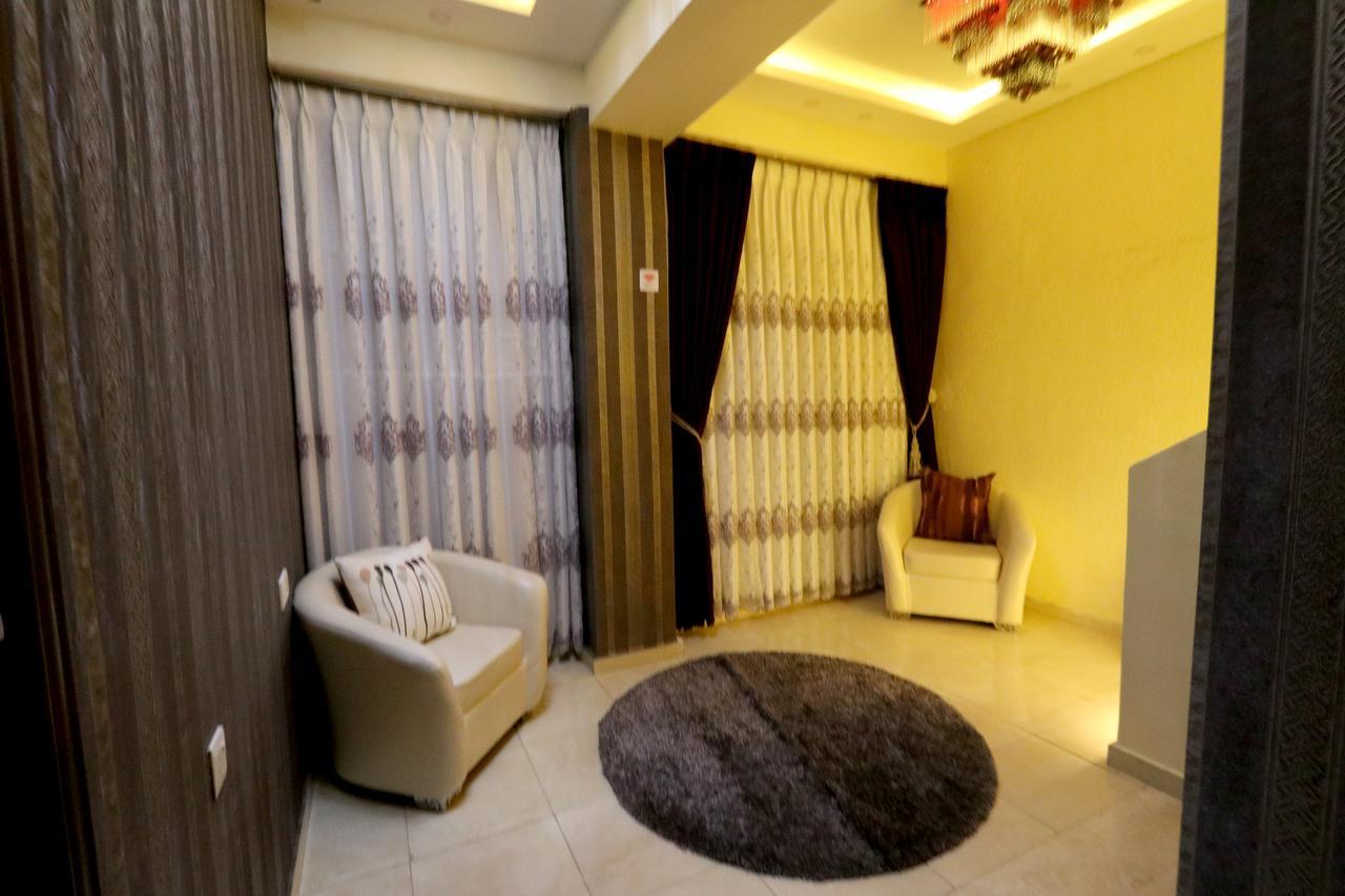 Beirut Hotel 1 Amman Bagian luar foto