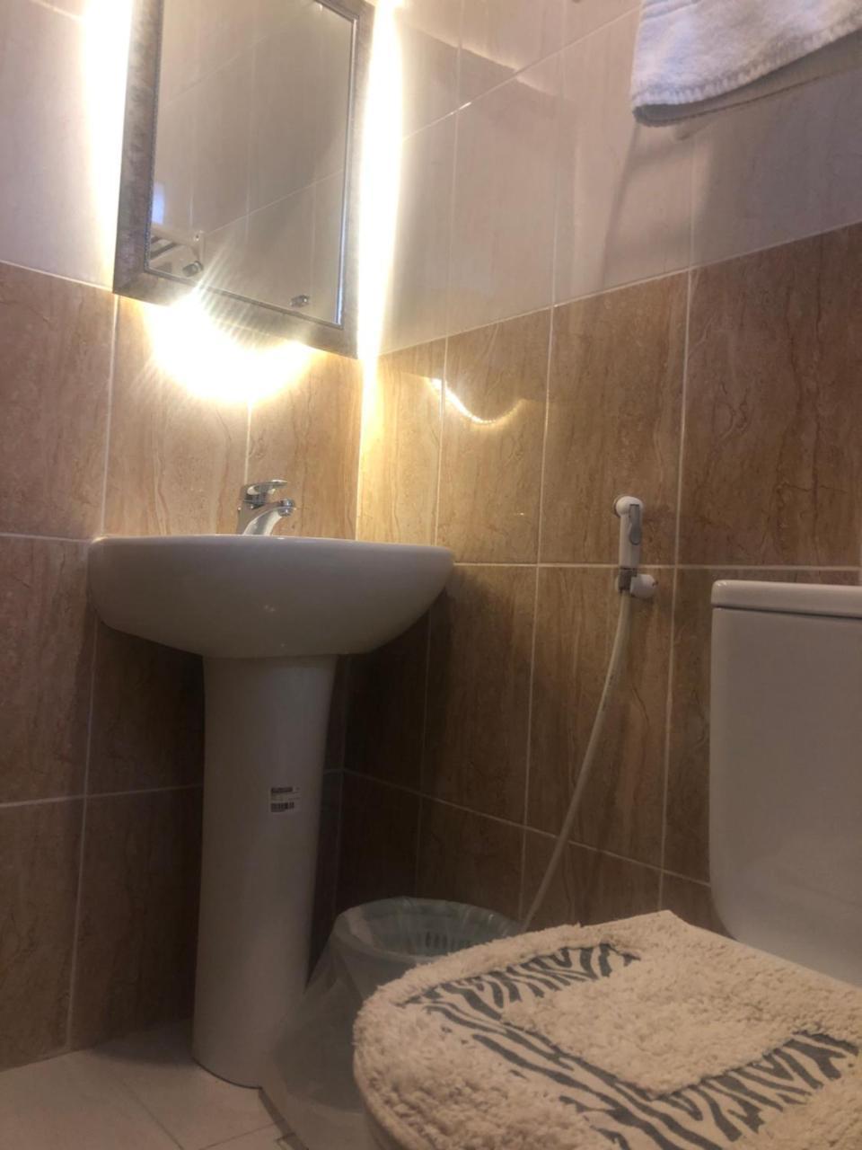 Beirut Hotel 1 Amman Bagian luar foto