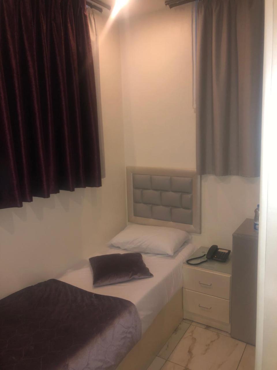 Beirut Hotel 1 Amman Bagian luar foto
